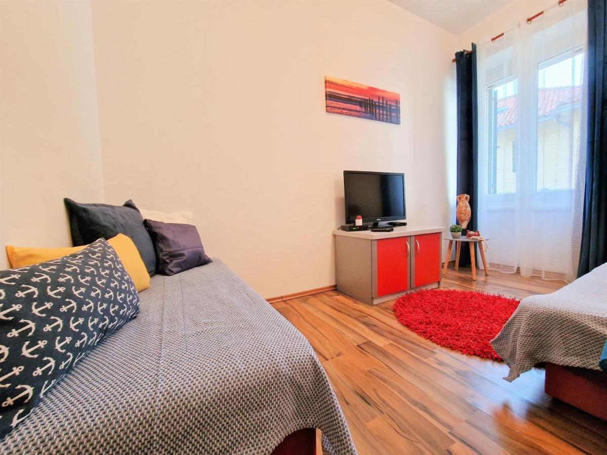 Pirates' Bay Apartment - Omiš Dış mekan fotoğraf
